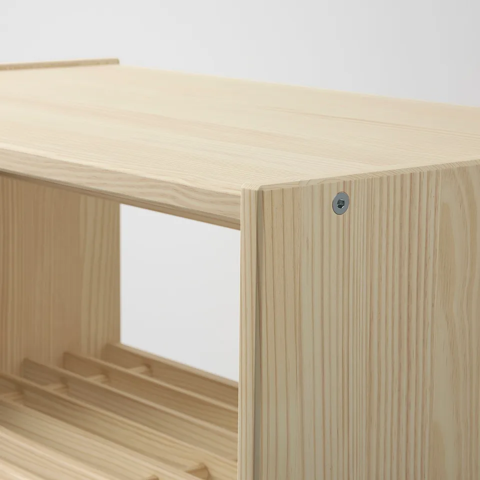 part: RAGGBERG bench with shoe storage