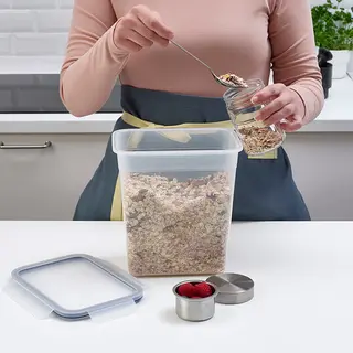 IKEA set: food container + lid