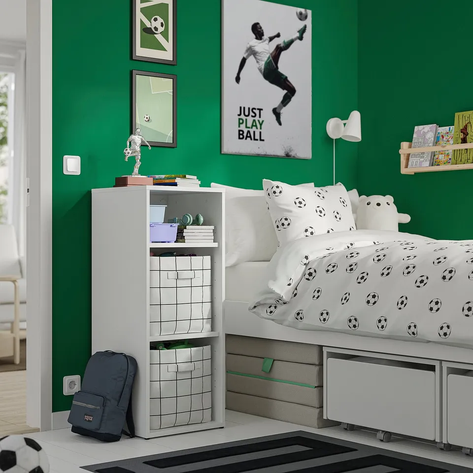 LASTARE in a room