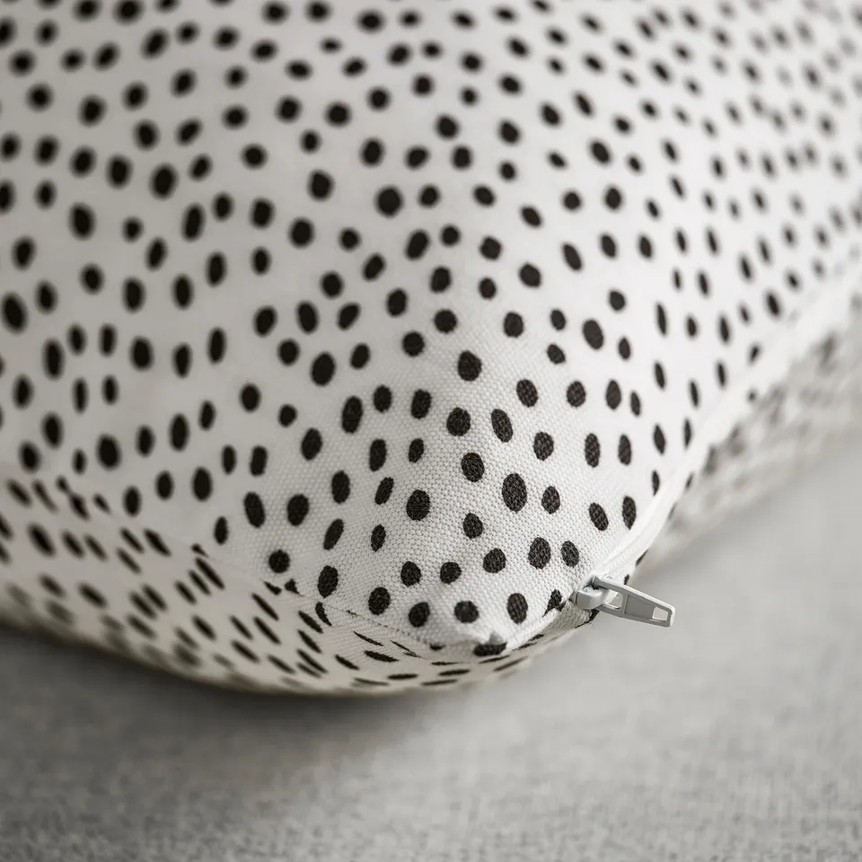 part: BJÖRKGRÅMAL cushion cover