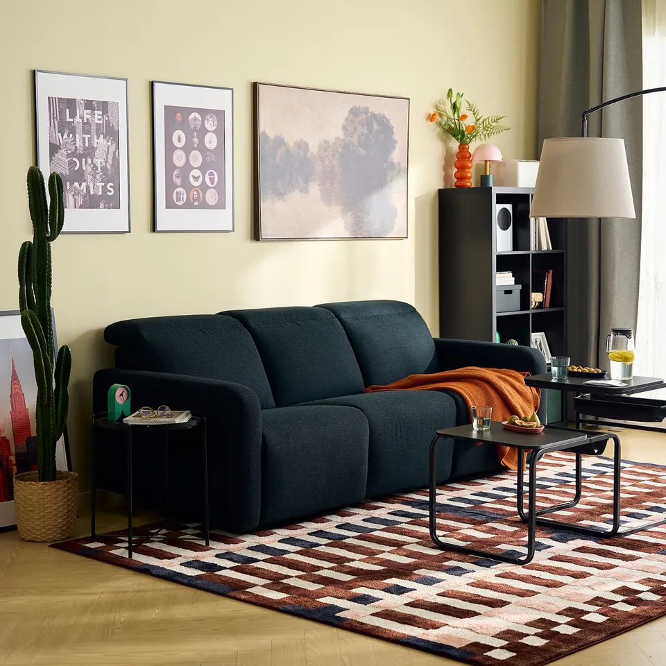 LJUNGBYHED in a room