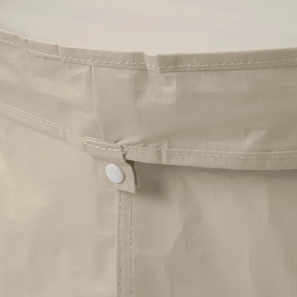 Close-up of DIMPA bags sturdy, stitched handle.