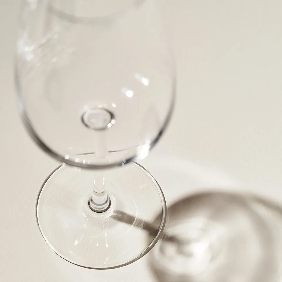 DYRGRIP White wine glass, clear glass, 42 cl