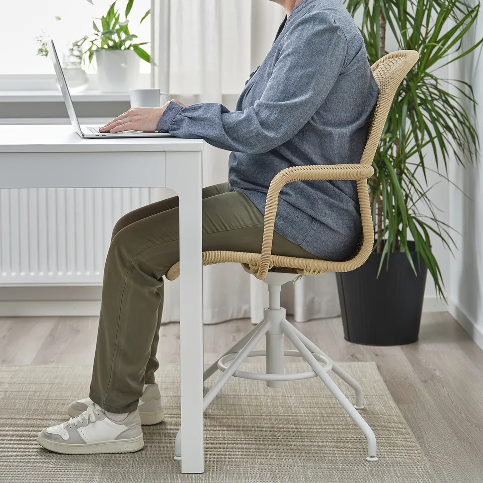 part: STIGBYGEL swivel chair with armrests