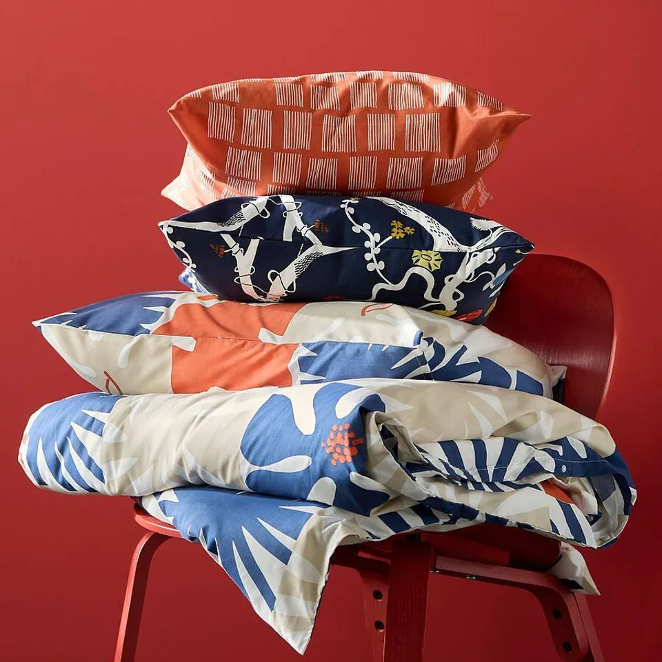 part: REVFINGERÖRT cushion cover