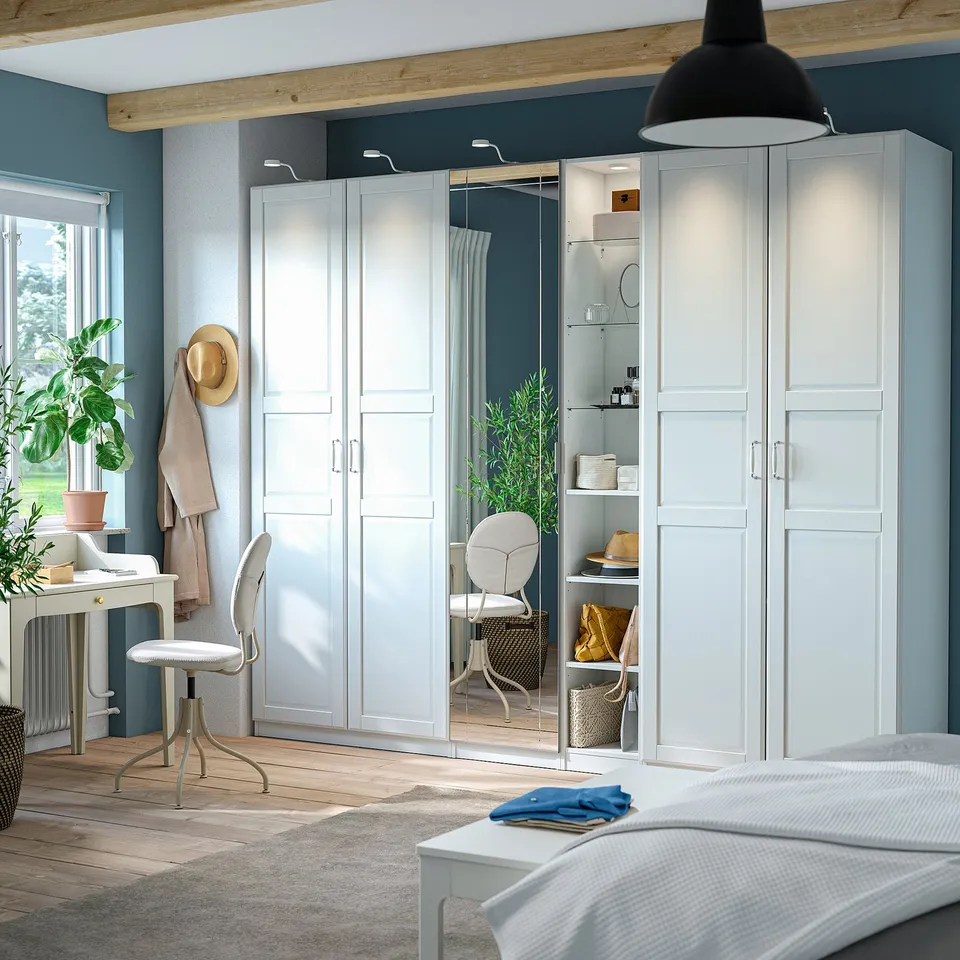 PAX / KAMMARTORP/TYSSEDAL in a room