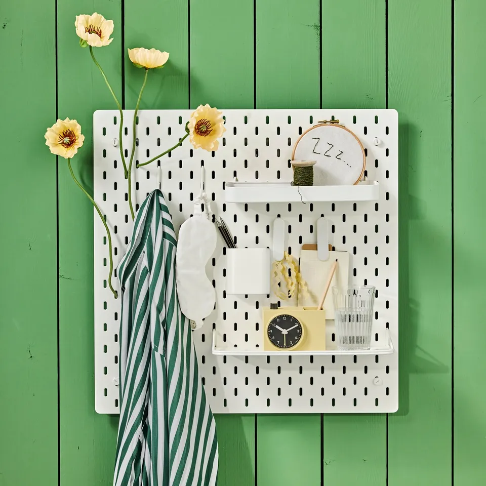 ÖKENMARSVIN Alarm clock, yellow, 11x6x9 cm