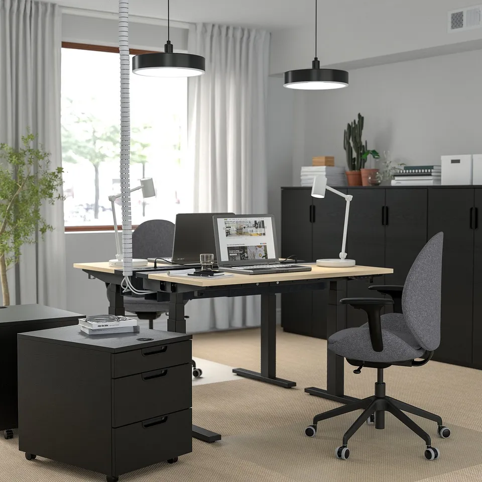 MITTZON in a room