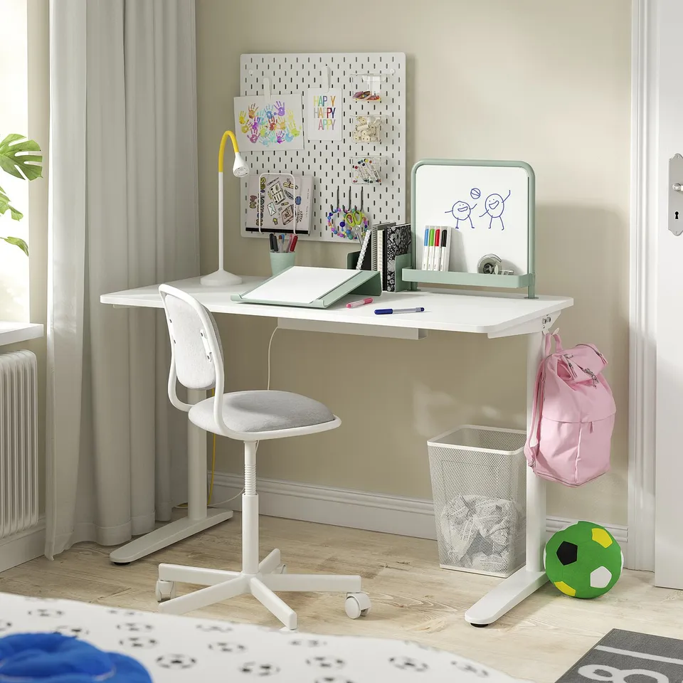 RELATERA in a room