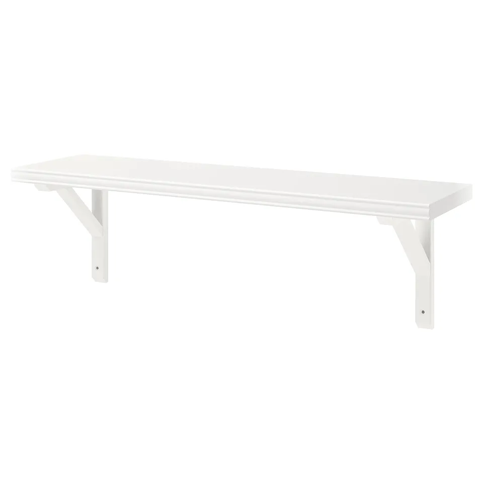 A BERGSHULT wall shelf in white, with a smooth and bevelled edge, supported by wooden brackets.