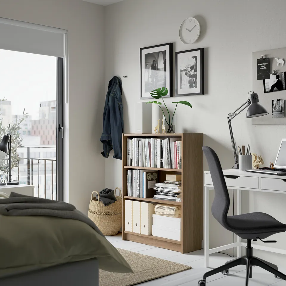 part: BILLY bookcase