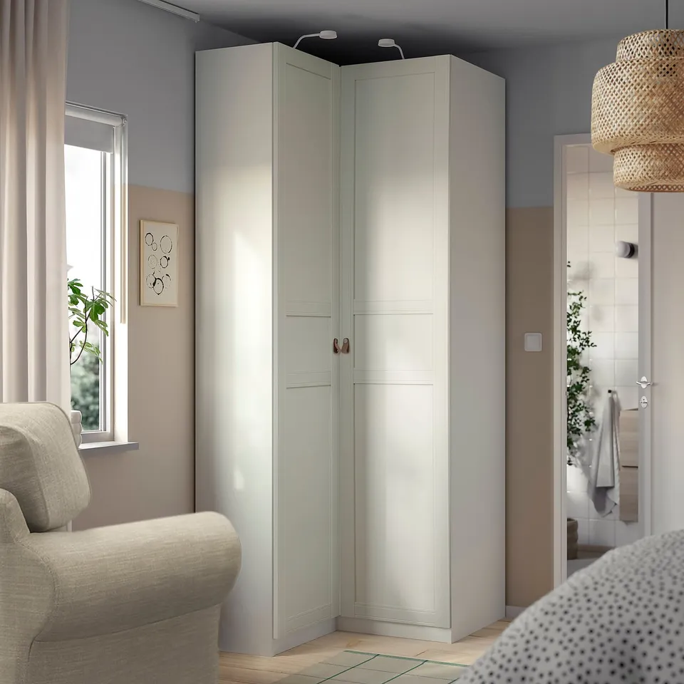 PAX / FLISBERGET in a room