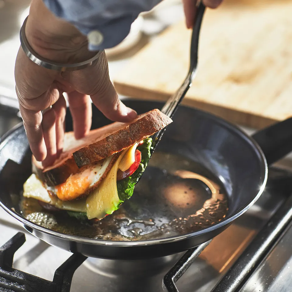 part: HEMLAGAD frying pan