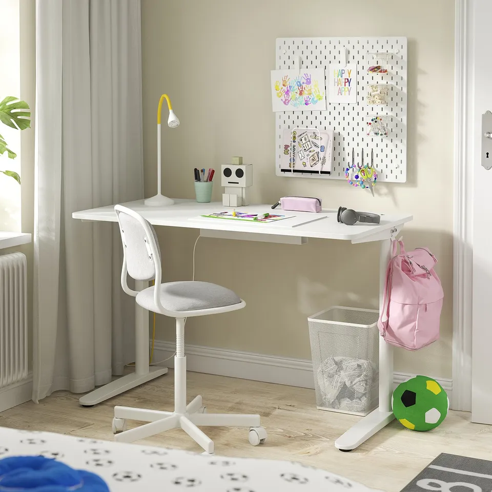 RELATERA in a room