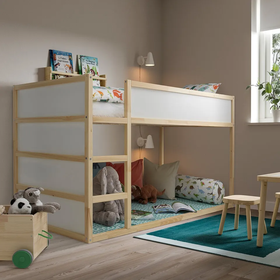 part: KURA reversible bed