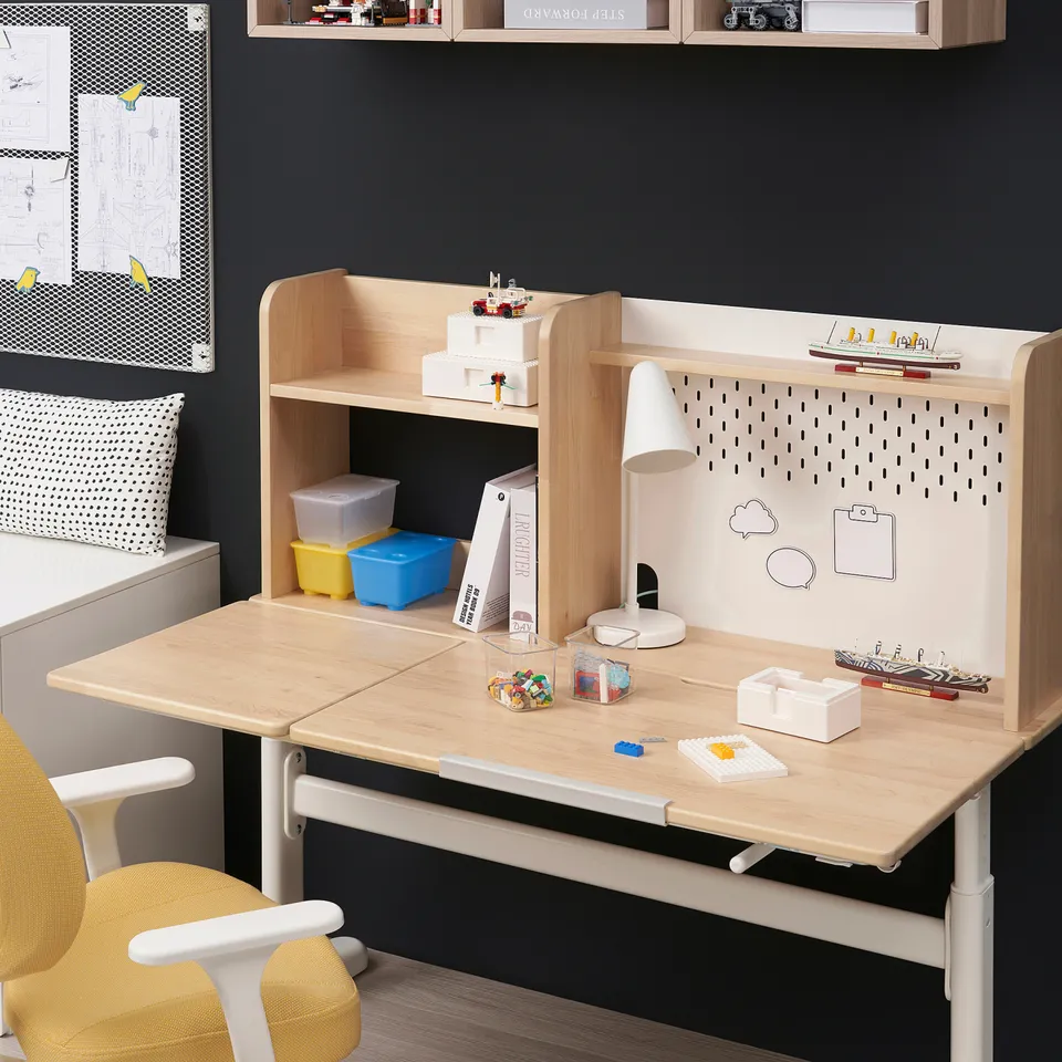 part: BERGLÄRKA / GUNRIK children's desk+chair w armrests