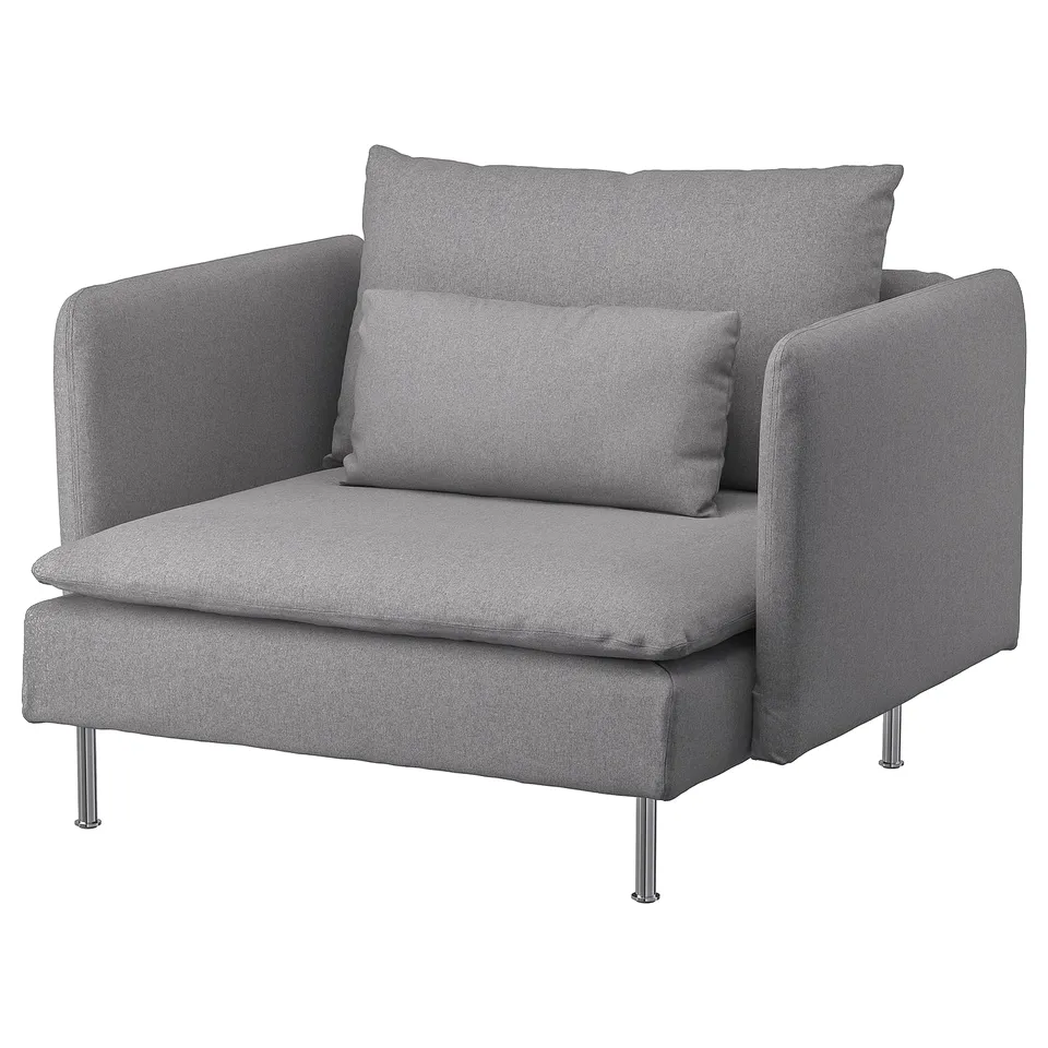 SÖDERHAMN chair in grey fabric, sleek and modern design with deep cushioning and metal legs.