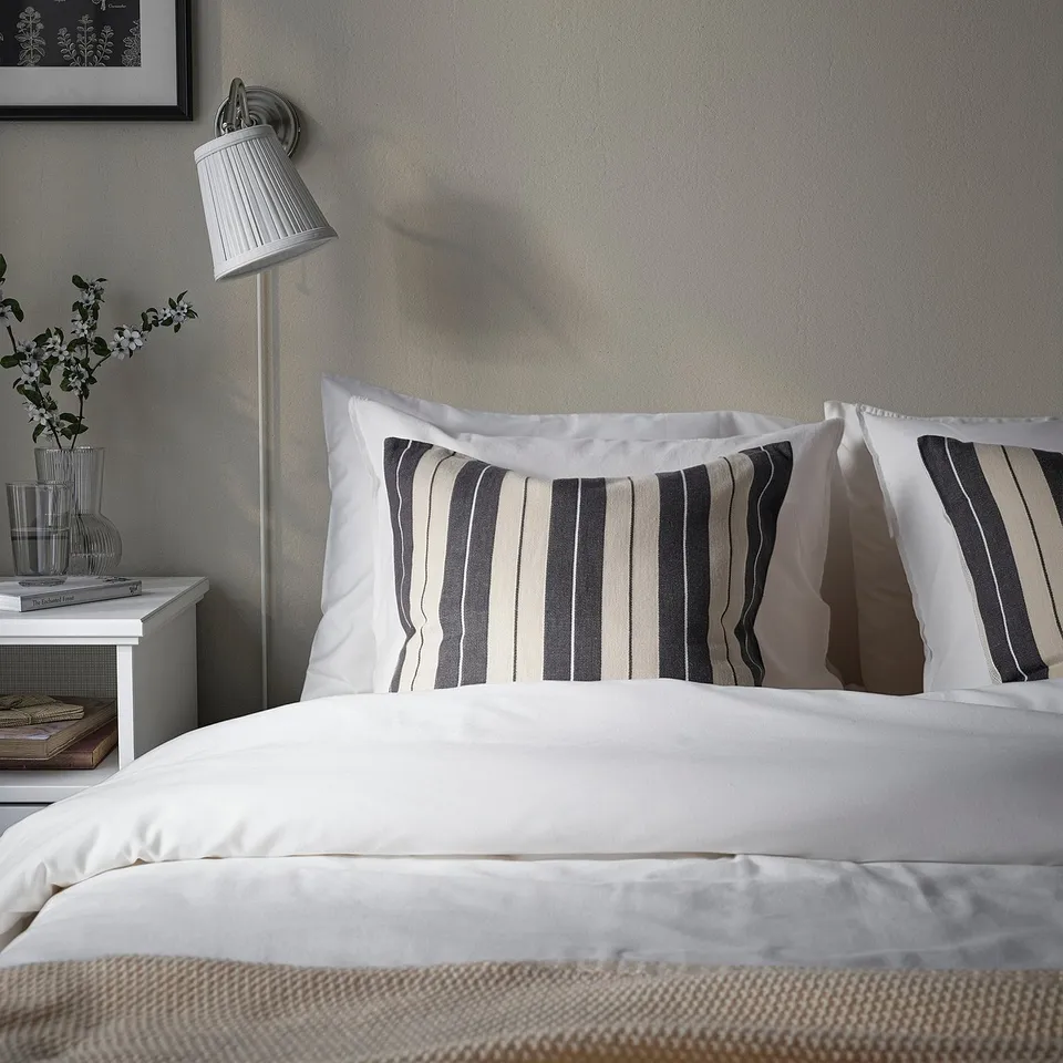 part: KORALLBUSKE cushion cover