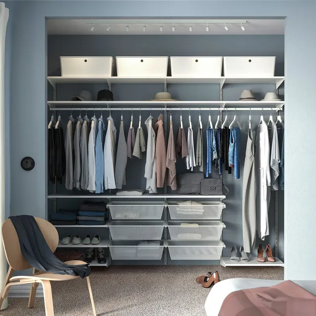 BOAXEL in a real room