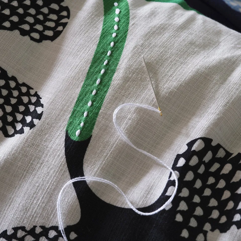 part: MÄVINN cushion cover