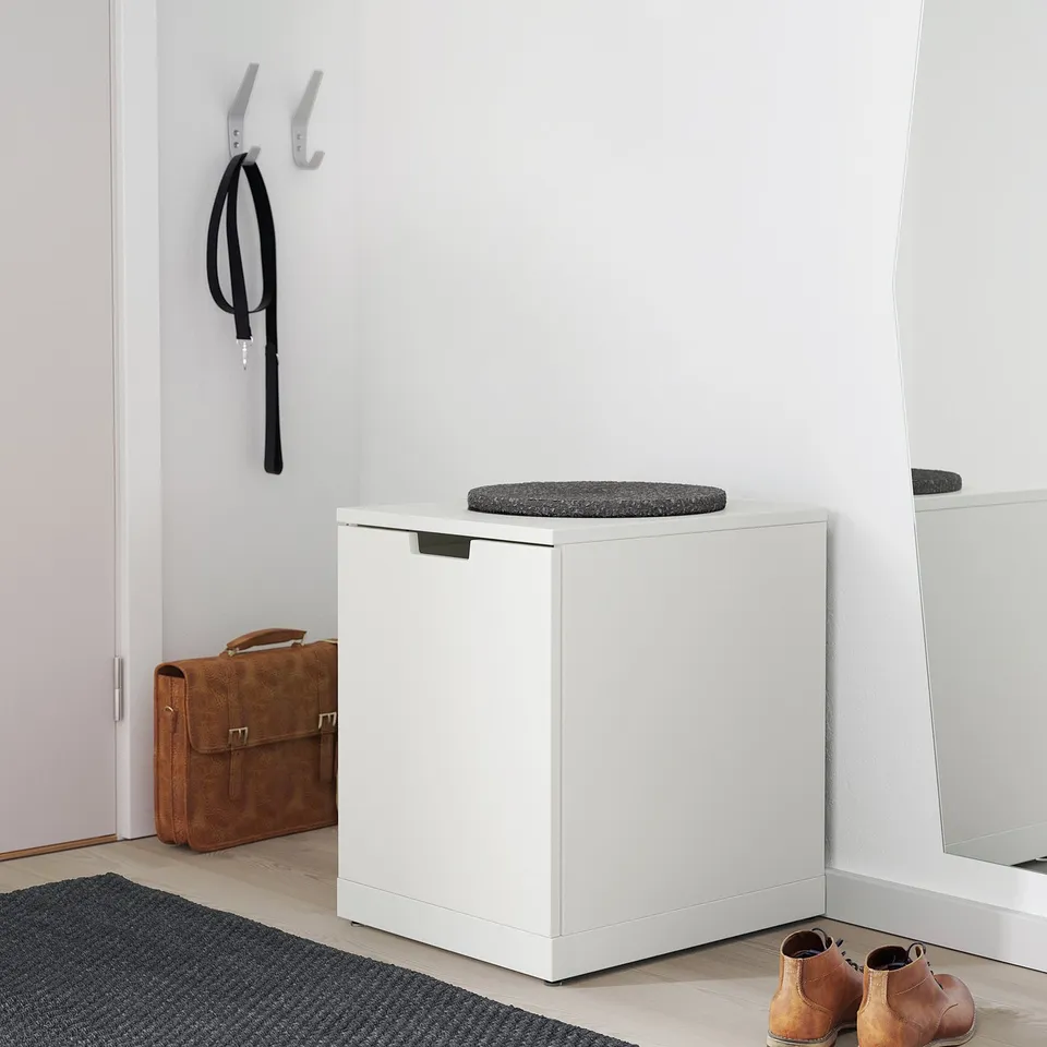 NORDLI in a room
