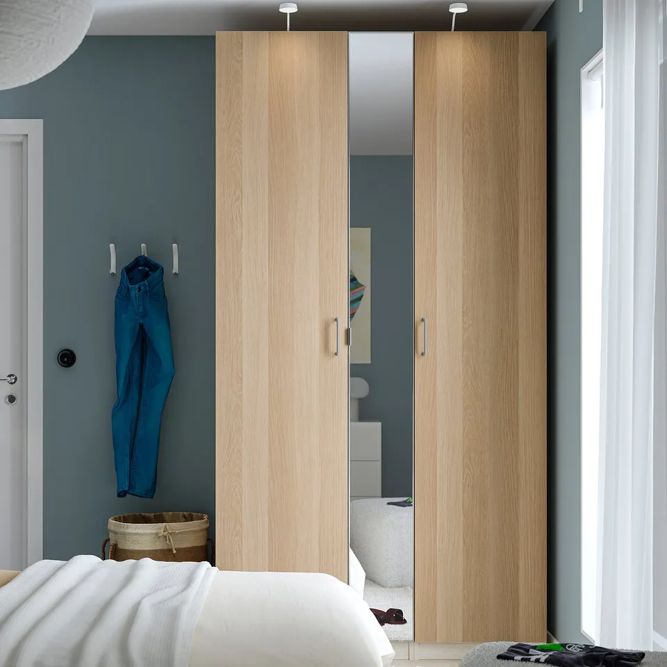 PAX / FORSAND/ÅHEIM in a room