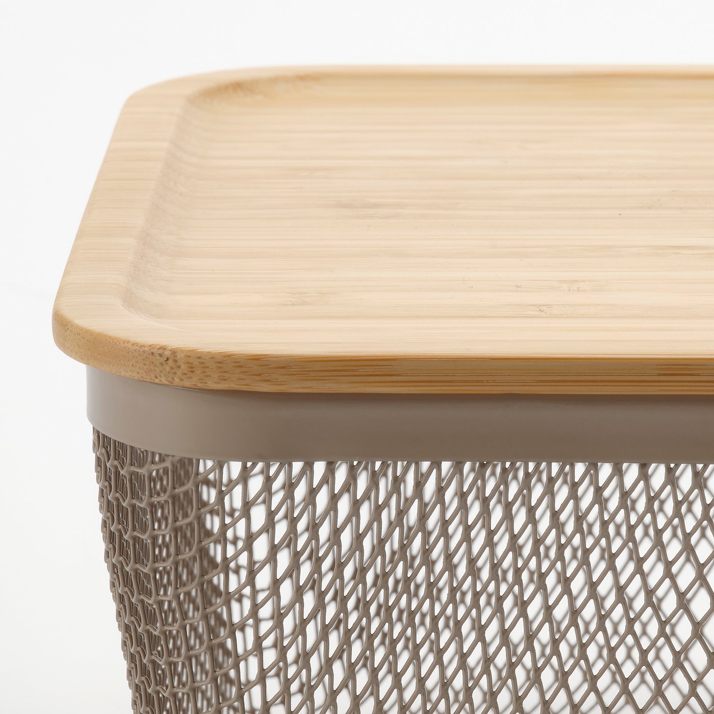 Wooden lid on wire frame basket, elegant & practical.