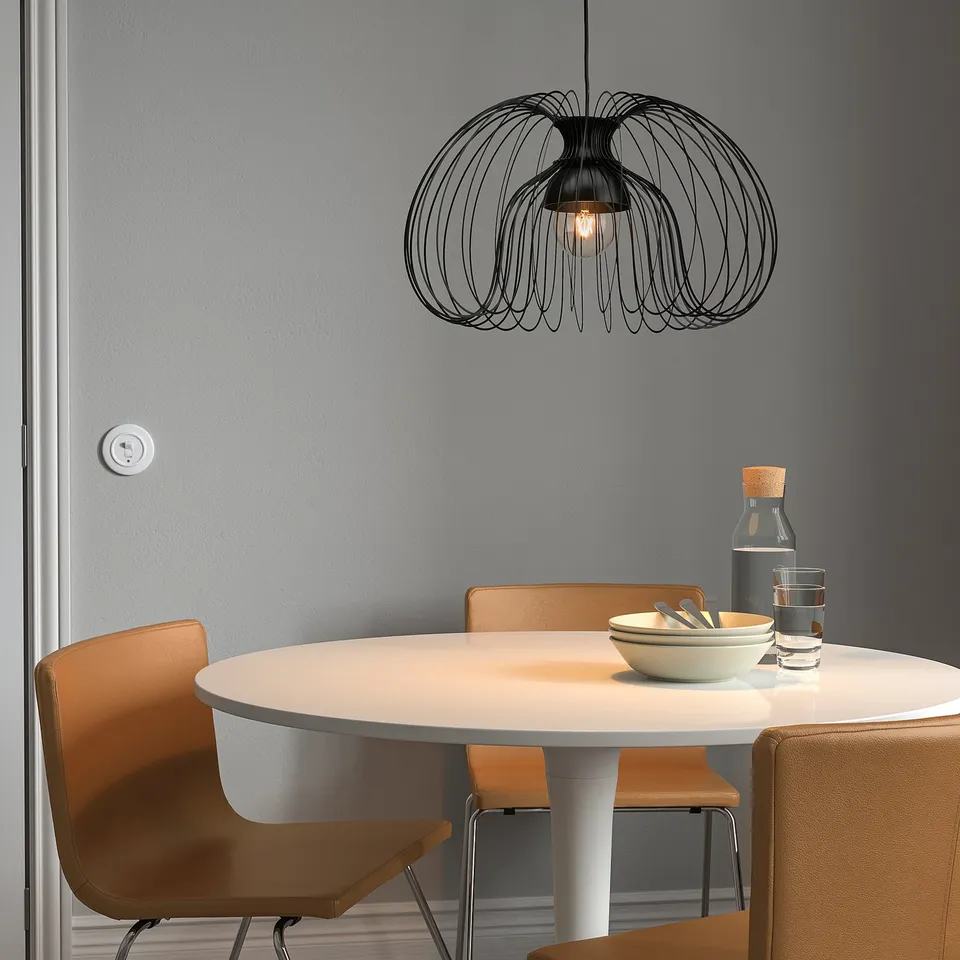 KALLFRONT in a room