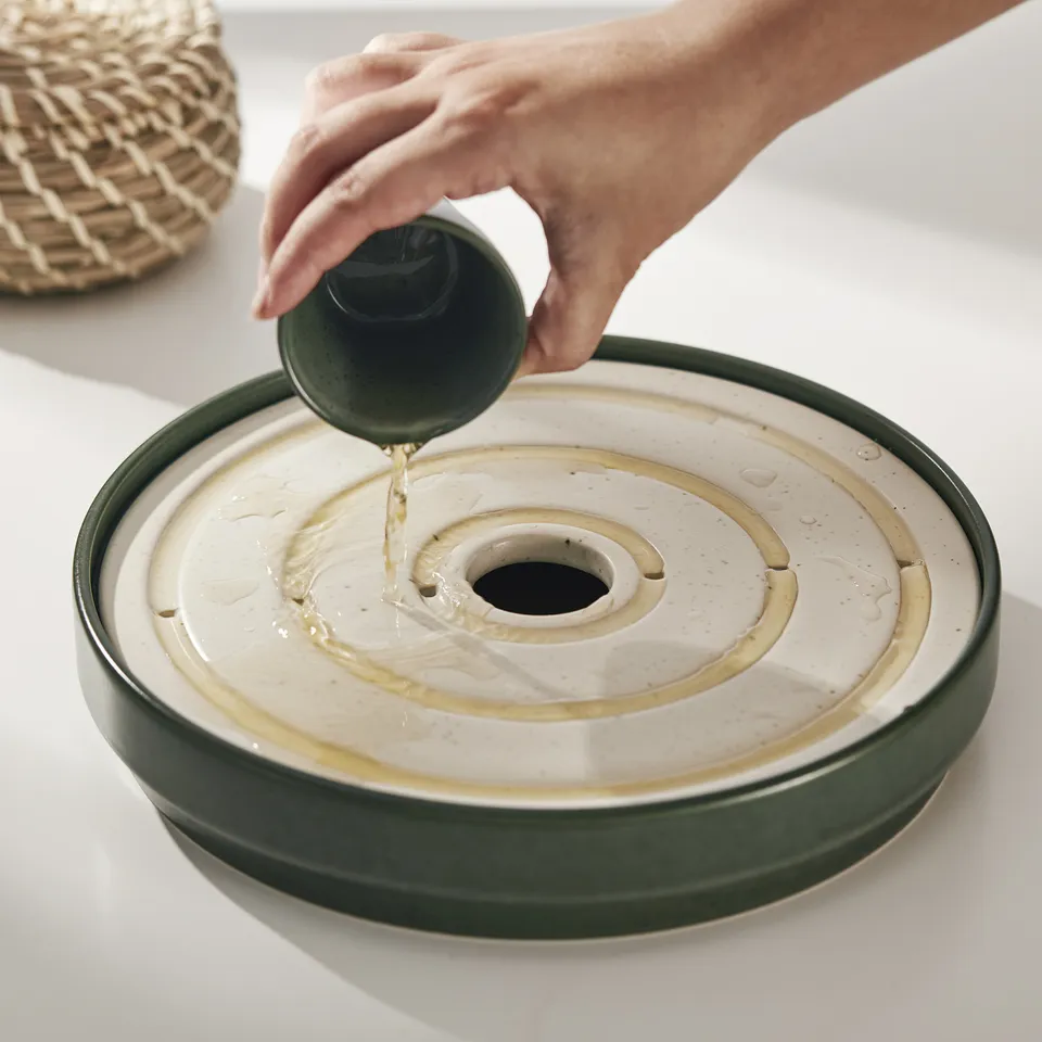 part: HUSBLOSSTÖR tea tray