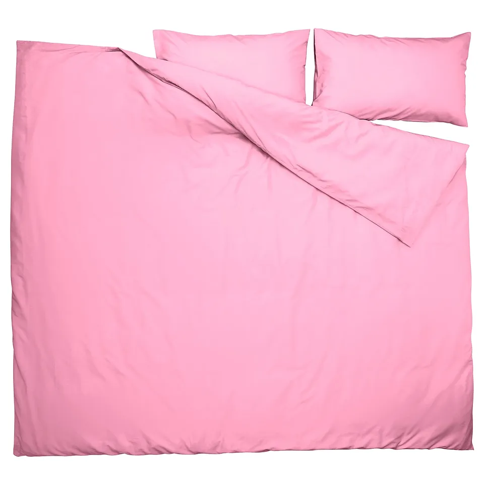 Bright pink duvet set with two pillowcases, made from recycled polyester and viscose, smooth and wrinkle-free.