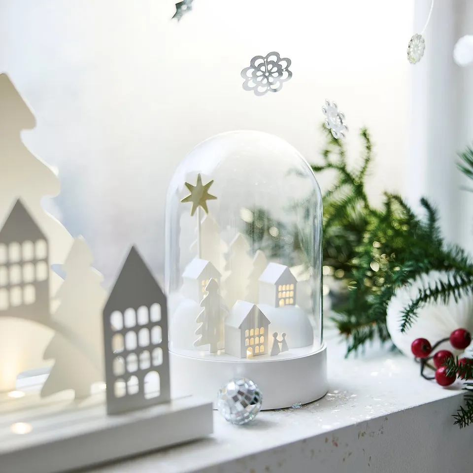 STRÅLA LED table decoration, battery-operated dome/village white, 18 cm