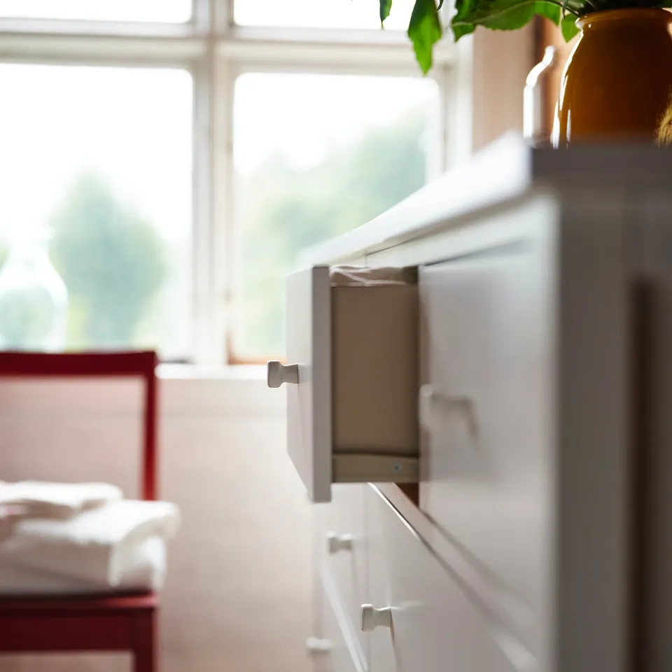 GULLABERG Chest of 8 drawers, white/anchor/unlock-function, 168x48x100 cm