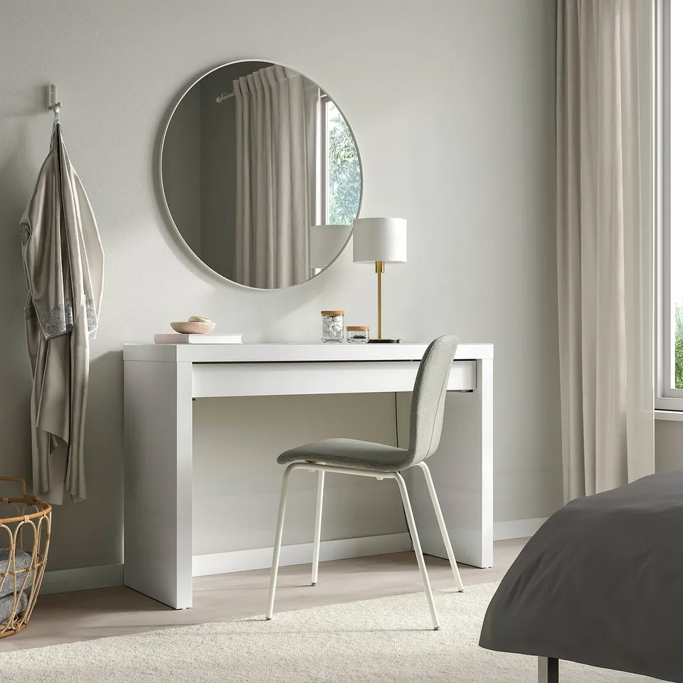 part: MALM dressing table