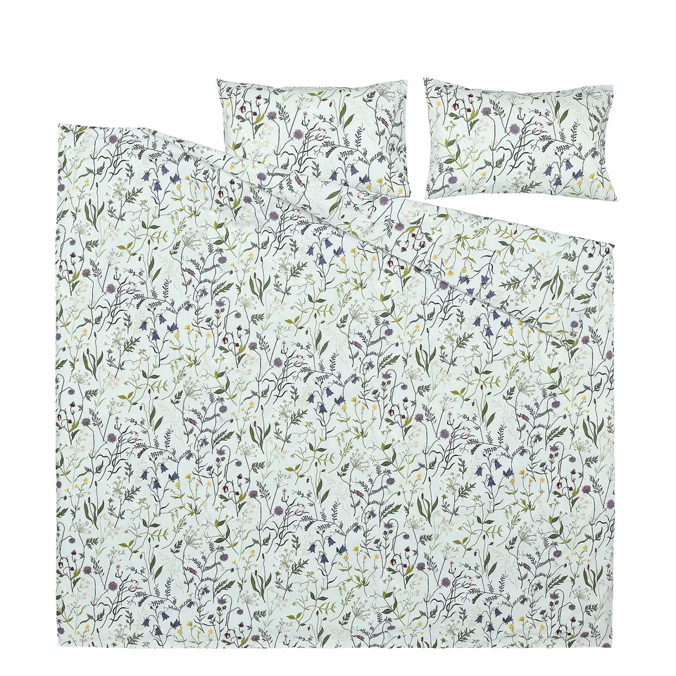 MATTOXBÄR duvet set, light blue, floral pattern on organic cotton.