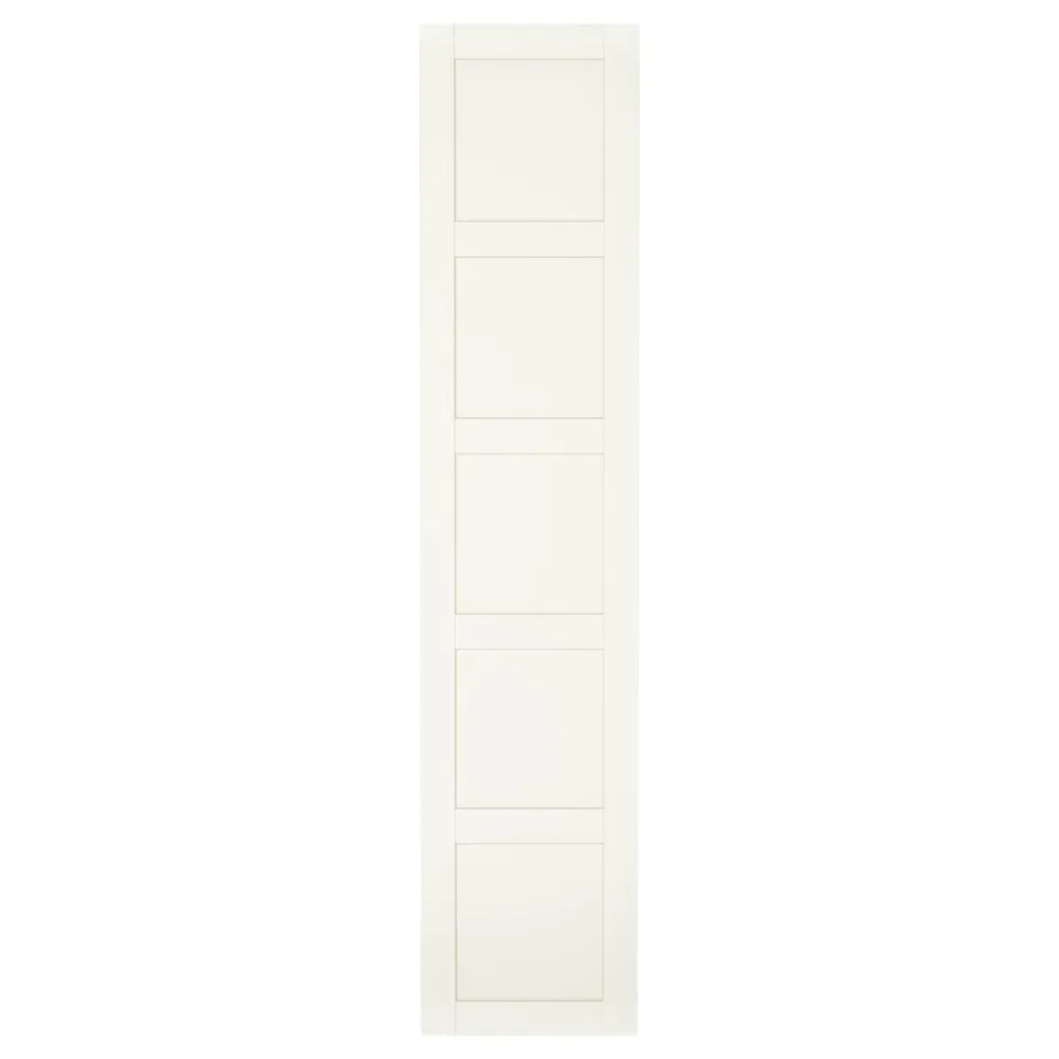 BERGSBO white door a classic, four-panel design. Rectangular and modern, ideal for pax frames. Made of fibreboard with soft-closing hinges.