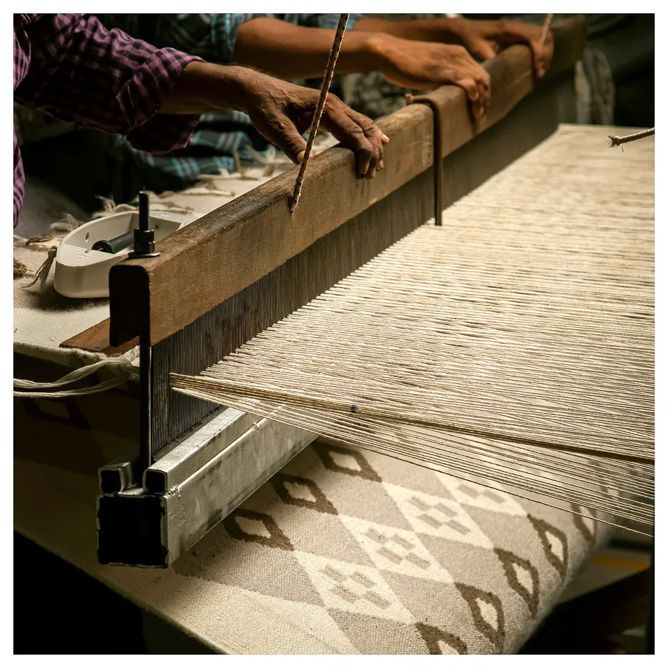 Handweaving VÄGNÄT rug, cream & grey, cotton & wool, traditional pattern.