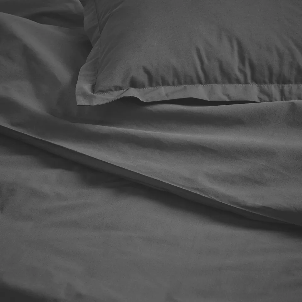 Dark grey bedding set, smooth cotton feel, crisp percale weave, neat pillowcase.