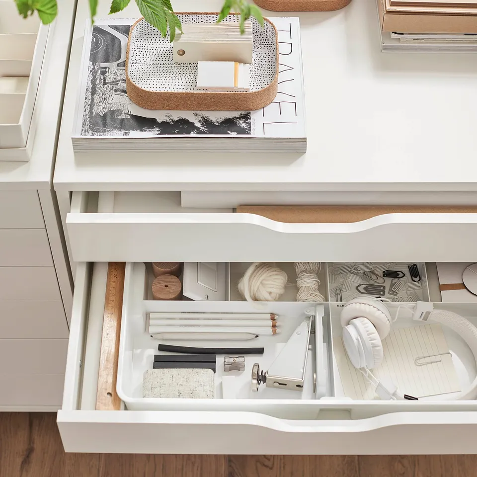 part: KUGGIS insert with 8 compartments