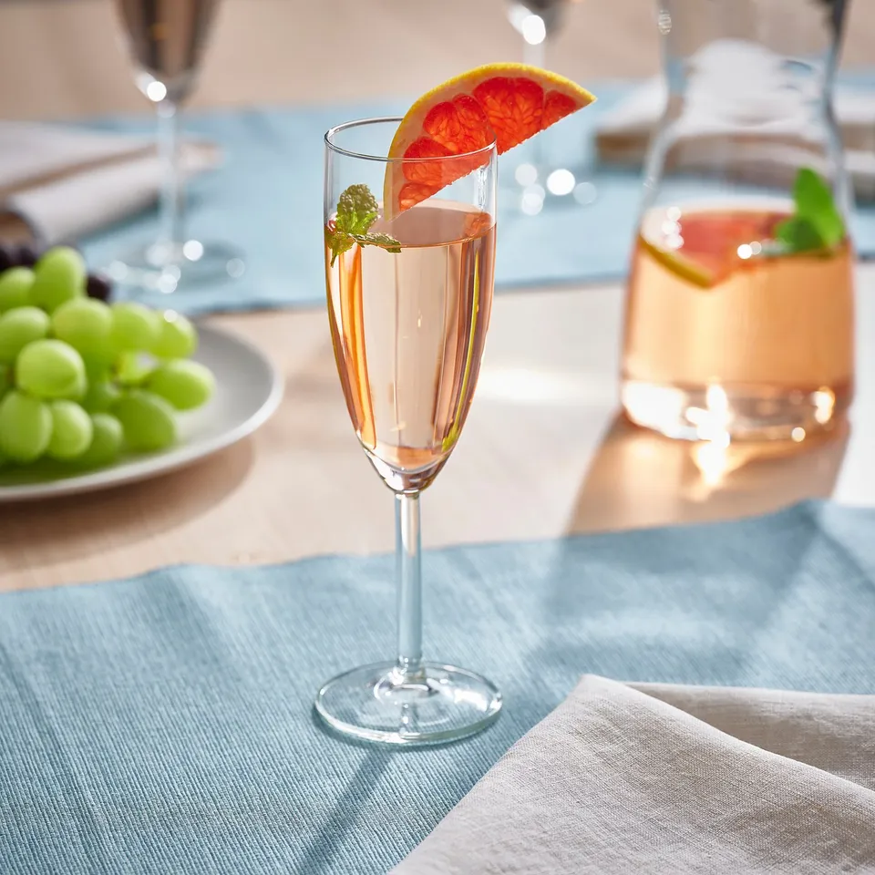 part: SVALKA champagne glass
