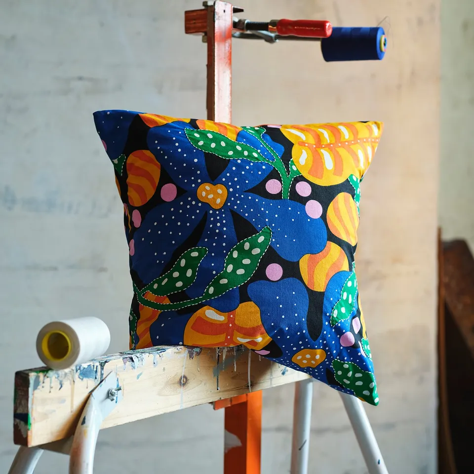 part: MÄVINN cushion cover