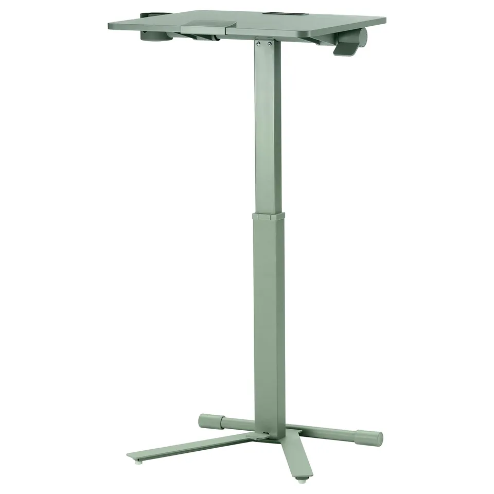 MITTZON, green height-adjustable laptop table with tilt top and castors.