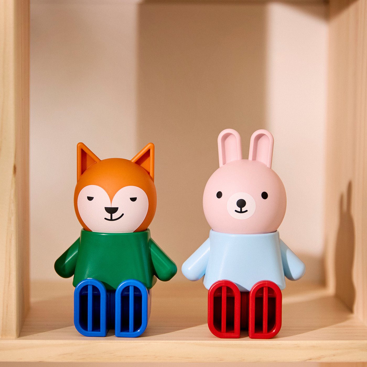 part: HUSET dollhouse furniture and figures