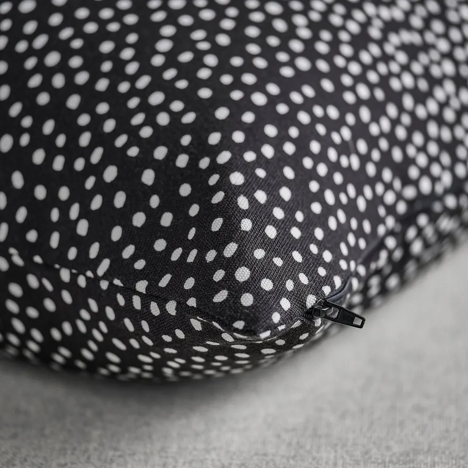 part: BJÖRKGRÅMAL cushion cover