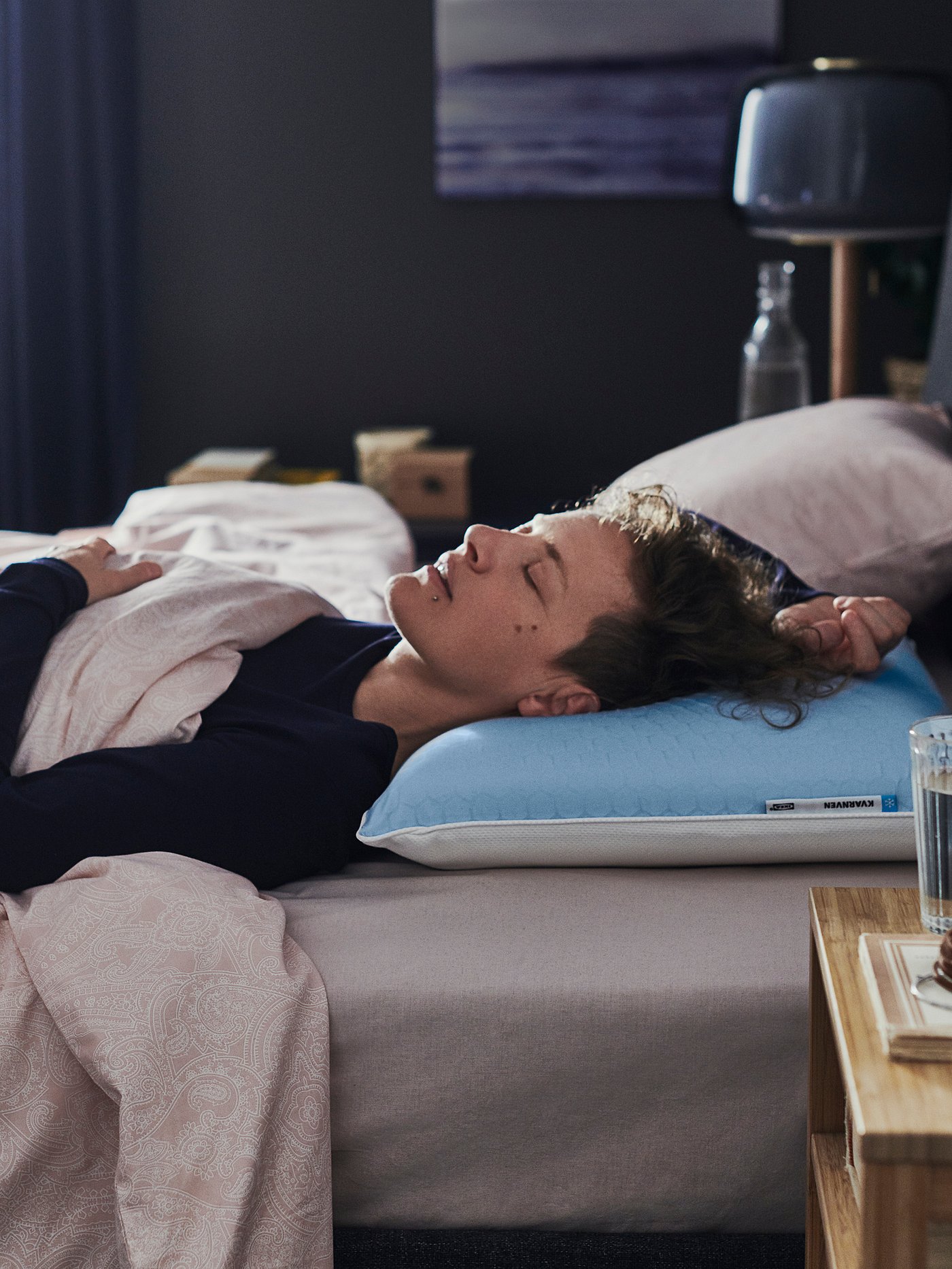 part: KVARNVEN ergonomic pillow, side/back sleeper