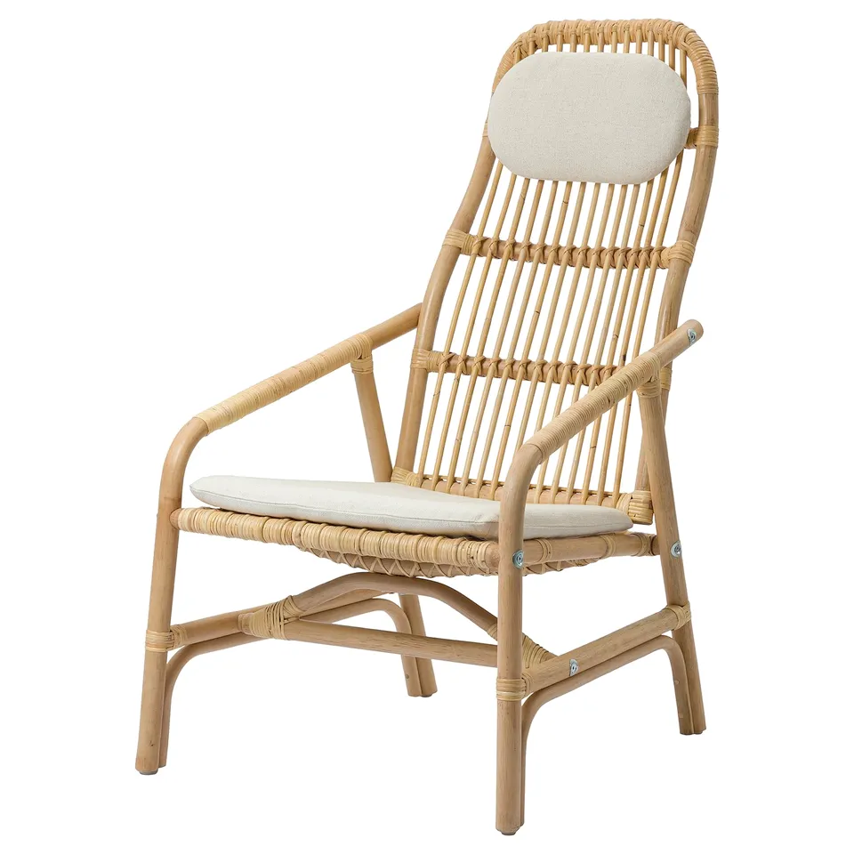 SALNÖ natural rattan chair with beige cushions, curved back & arms, handwoven, flat-packed.