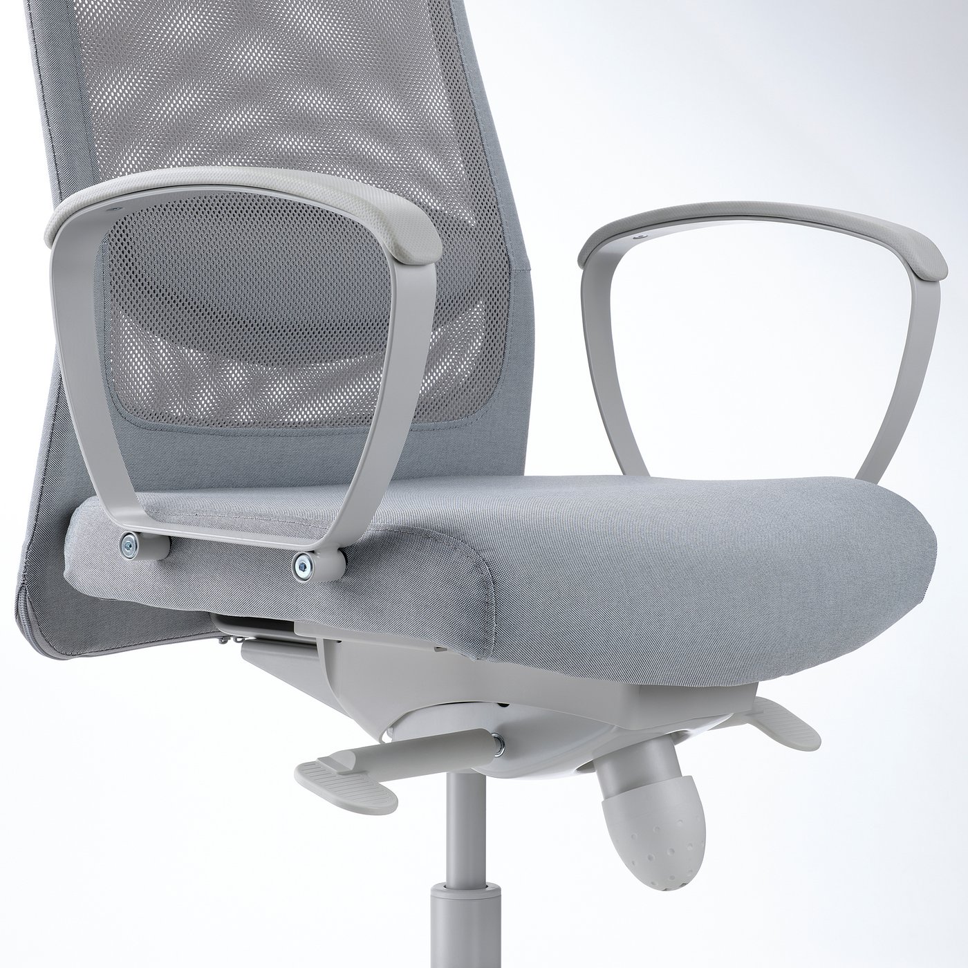 Adjustable office chair with armrests and casters.