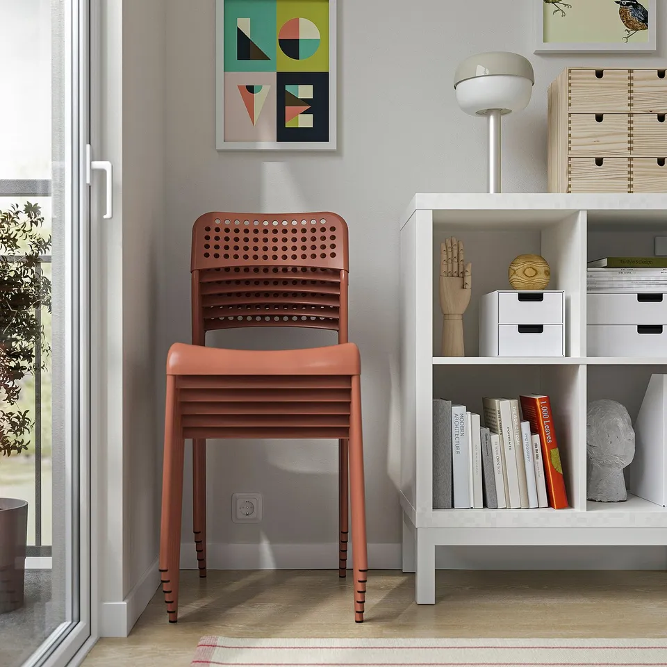 part: SANDSBERG chair