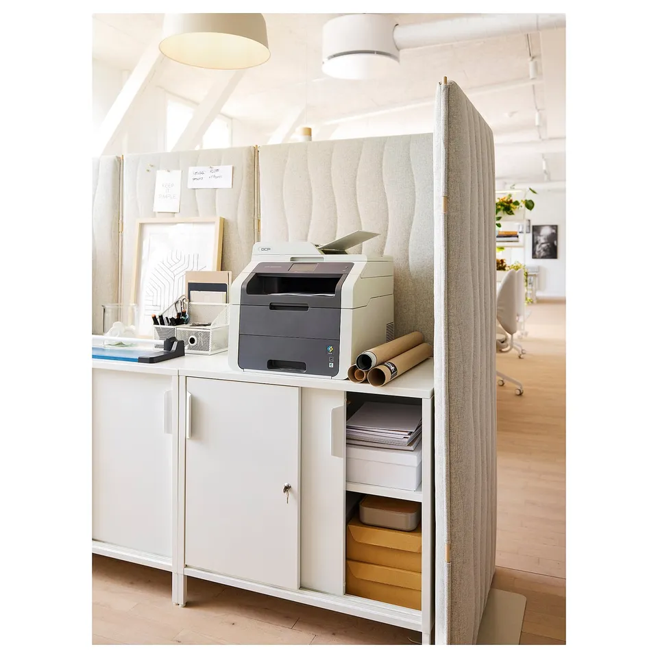 Acoustic office screen MITTZON, beige with wavy pattern, reduces noise, promotes focus.