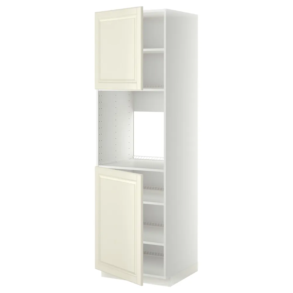 White METOD kitchen unit with off-white doors, adjustable shelves, and bevelled edges.