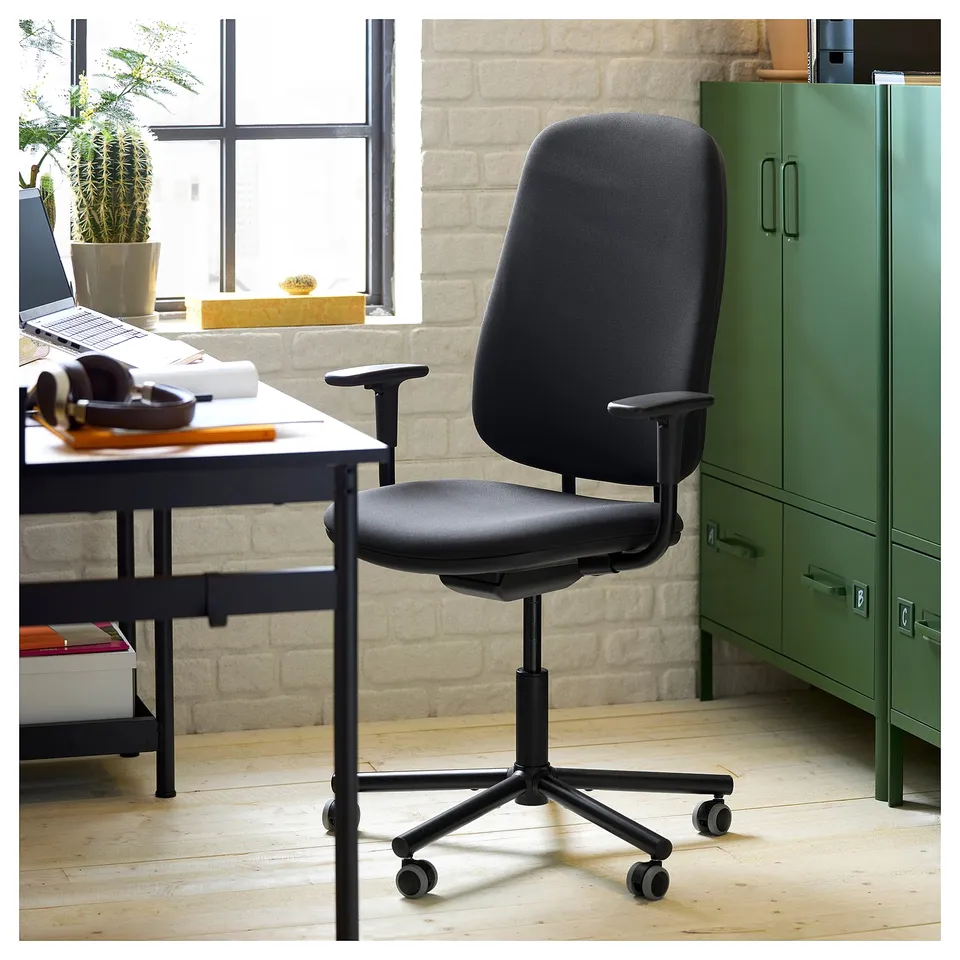SMÖRKULL Office chair with armrests, Gräsnäs dark grey